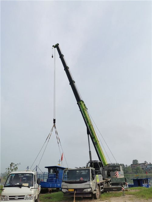 库伦旗桥梁建设吊装案例